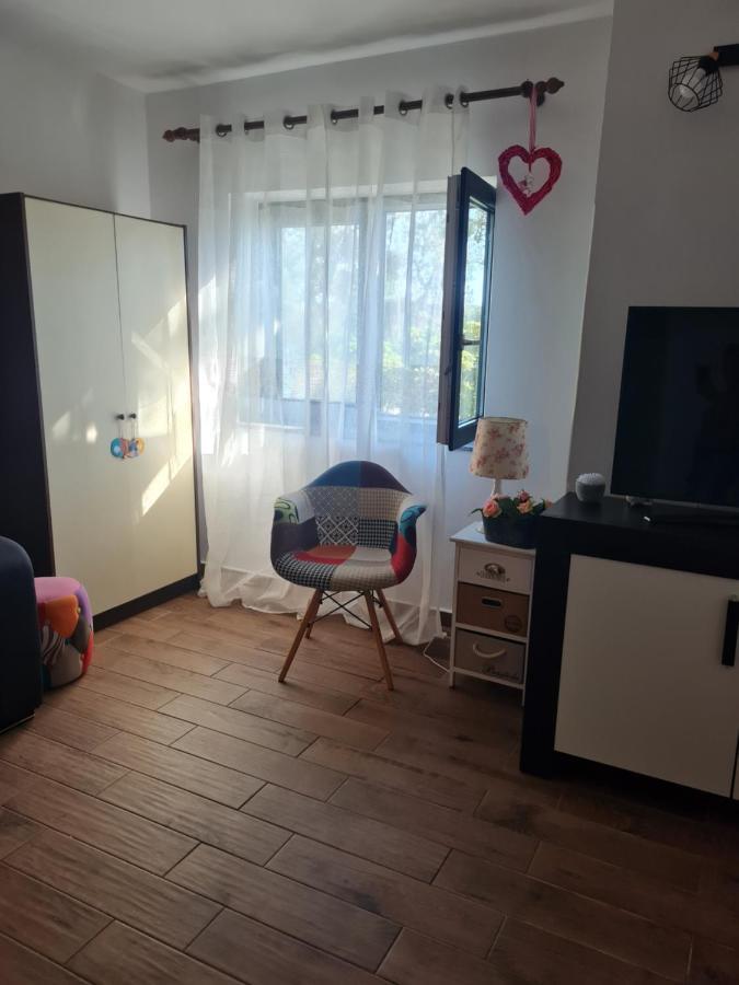 Apartment Sunshine Малий Лошинь Екстер'єр фото